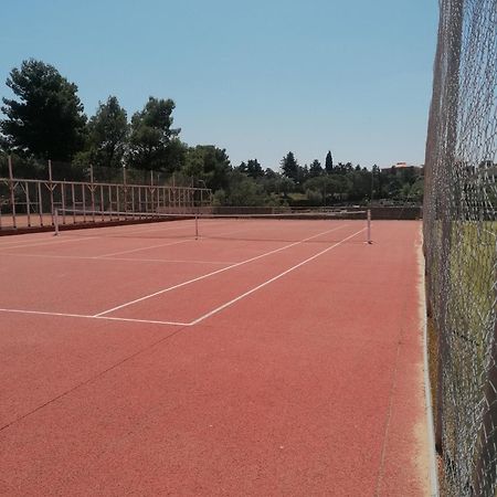 Appartement Zen A Frejus Avec Jardin, Piscine, Tennis, Proche Mer Buitenkant foto