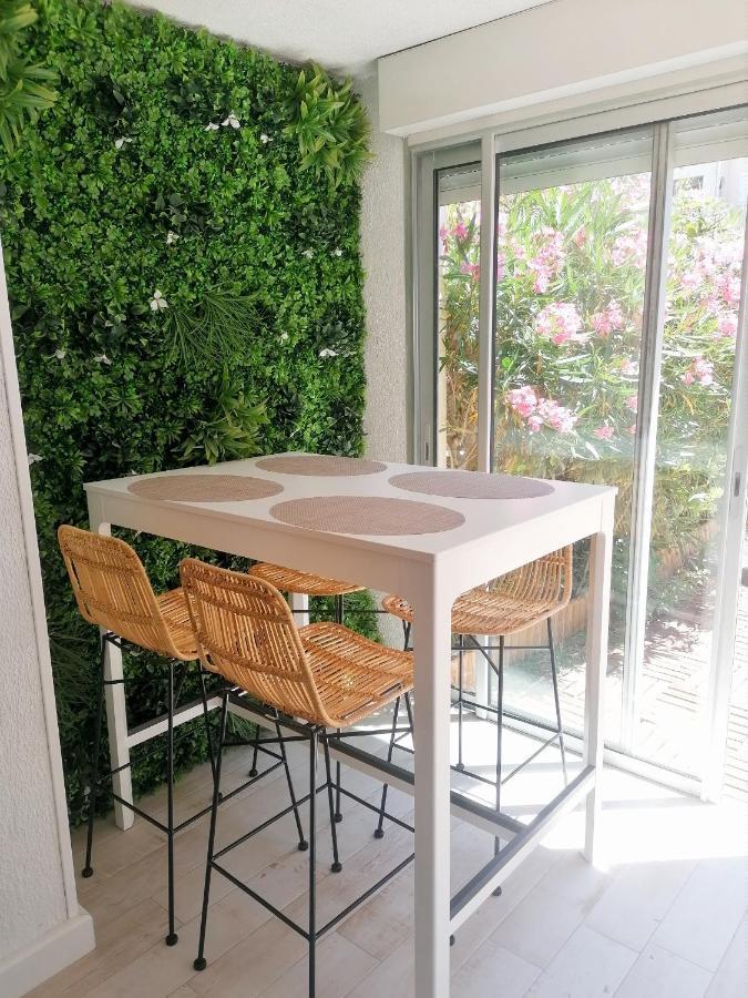 Appartement Zen A Frejus Avec Jardin, Piscine, Tennis, Proche Mer Buitenkant foto